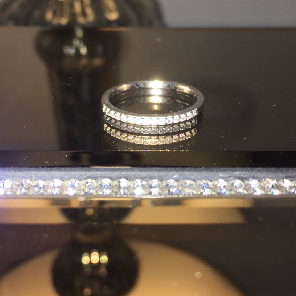 Piercing Pagoda Semi Crystal Ring
